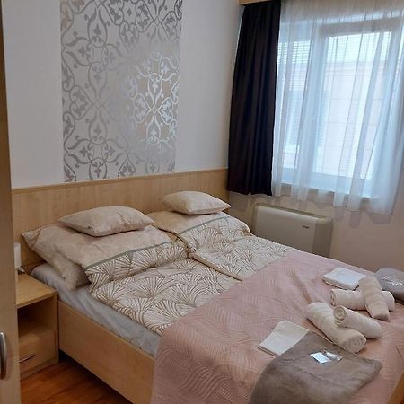 Myrelax Apartment - ハイデゥソボスロー エクステリア 写真
