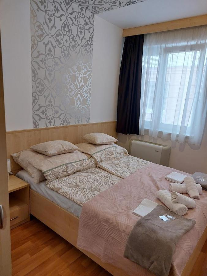 Myrelax Apartment - ハイデゥソボスロー エクステリア 写真